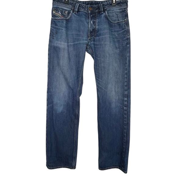 DIESEL Men’s Larkee Regular Straight Fit Jeans Dark Distressed Wash 33 - Picture 1 of 8